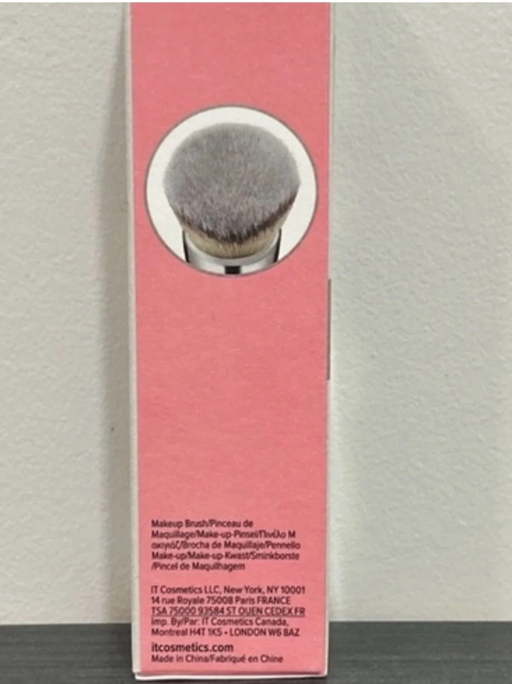 It Cosmetics Heavenly Luxe Solid Serum Foundation Brush No.29 - Black
